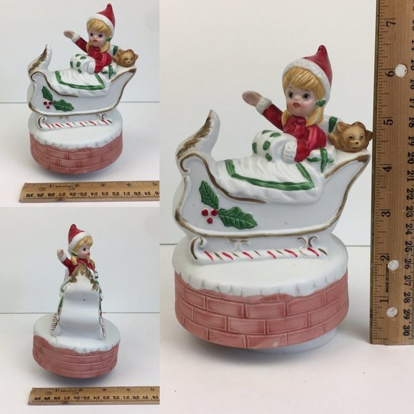 Vtg Christmas Holiday Musical Figurine Girl Santa Outfit Sleigh Sled‎ Ceramic - Picture 3 of 10